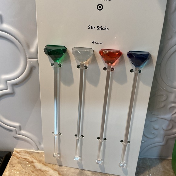 Kate Spade x Target Acrylic Highball
Drinkware & Gem Stir Sticks Set of 4 NWT - Picture 13 of 13